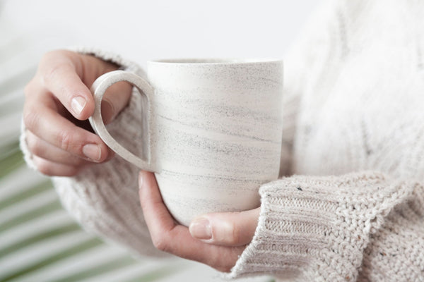 Handmade pottery mug - 14oz - Speckles collection - Parceline