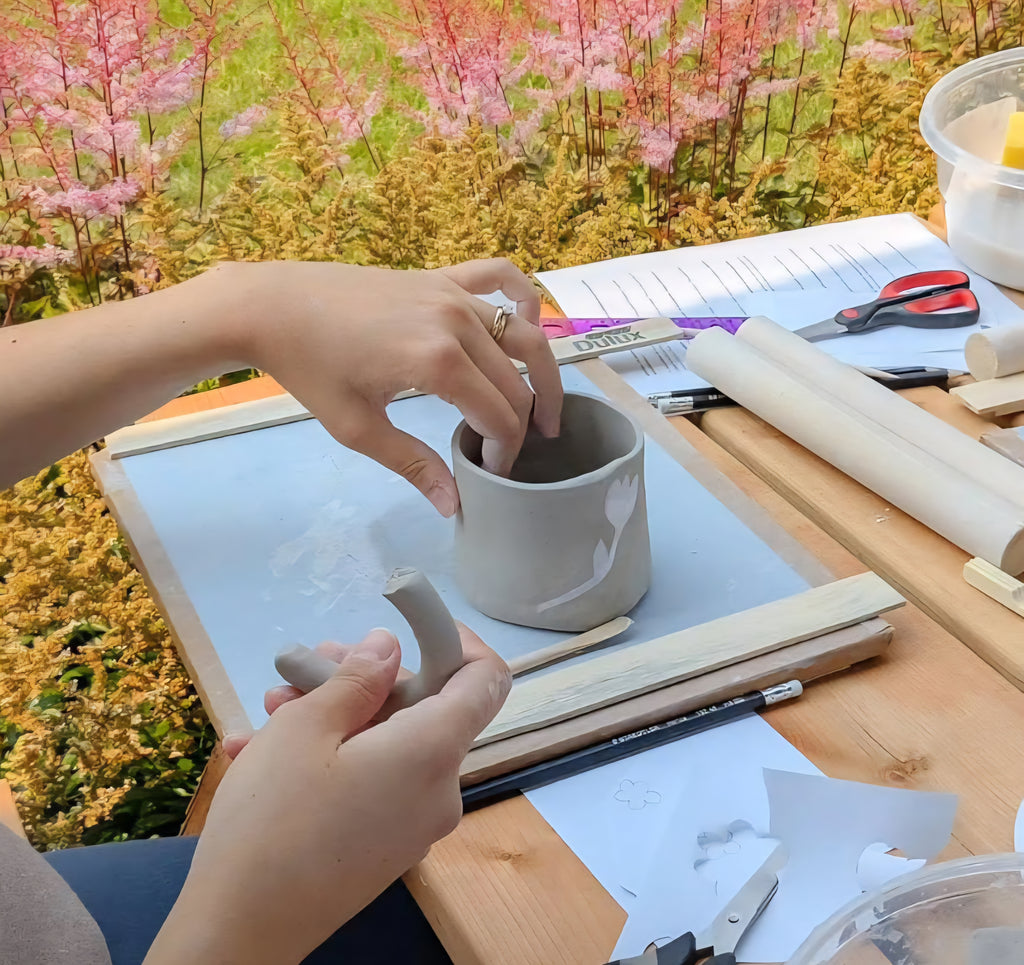 Parent child pottery workshop in Montreal. Sunday september 14.