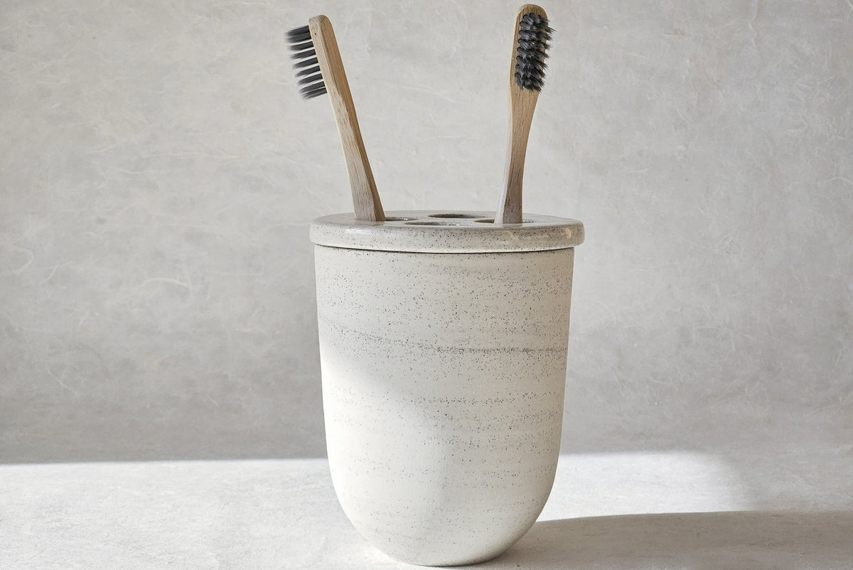 Ceramic toothbrush holder | Handmade pottery – Parceline