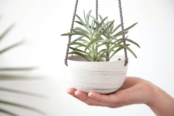 Small ceramic hanging planter - Speckles collection - Parceline